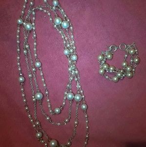 Champaign pink faux pearls and gp set